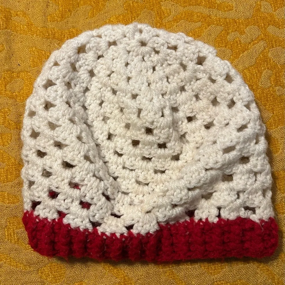 Lot of 8 Beanies- Multicolor Multi-Style all One Size
